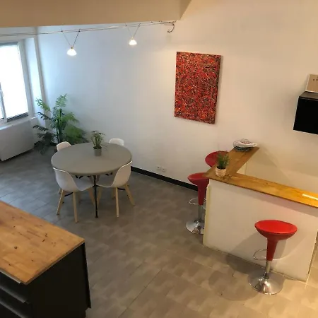 Maison De Village דירה